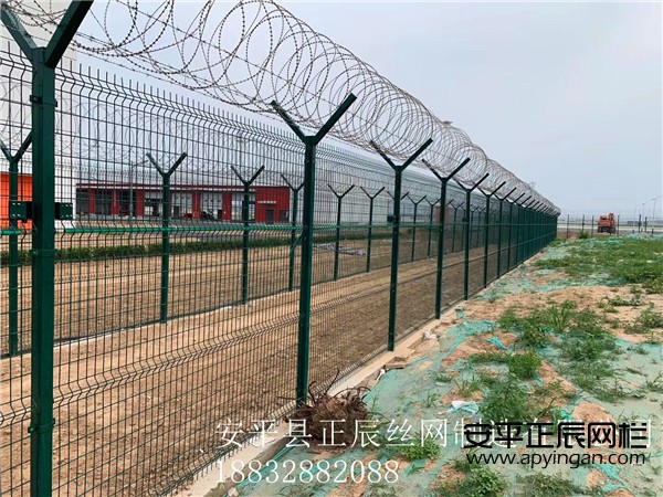 護欄網(wǎng)07.jpg