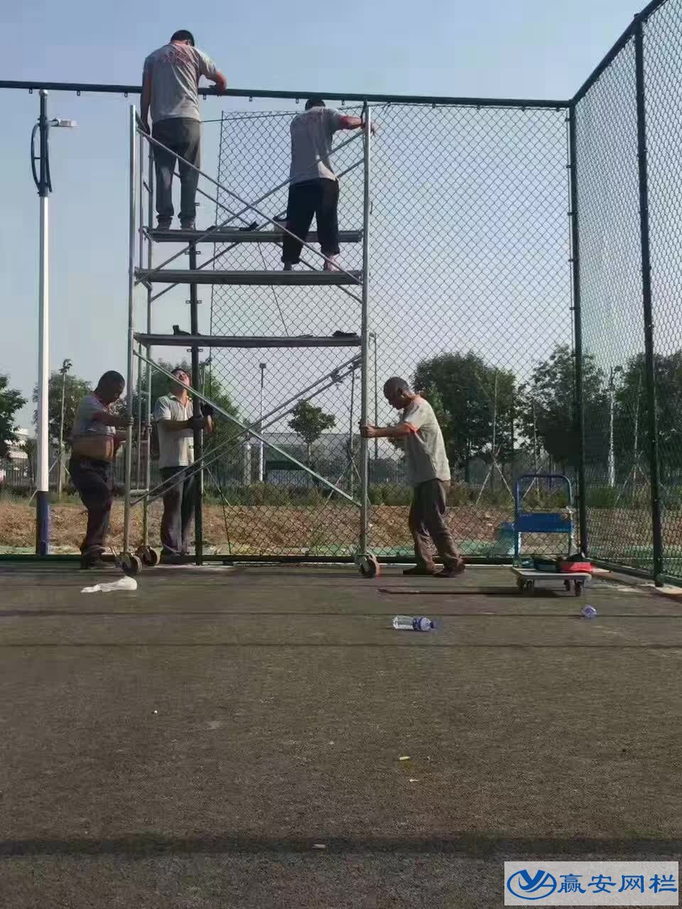 體育場網圍欄