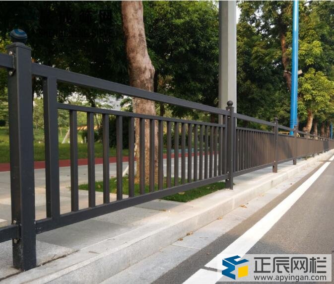 鋅鋼護欄