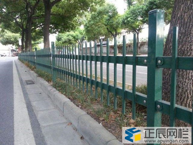 道路護(hù)欄