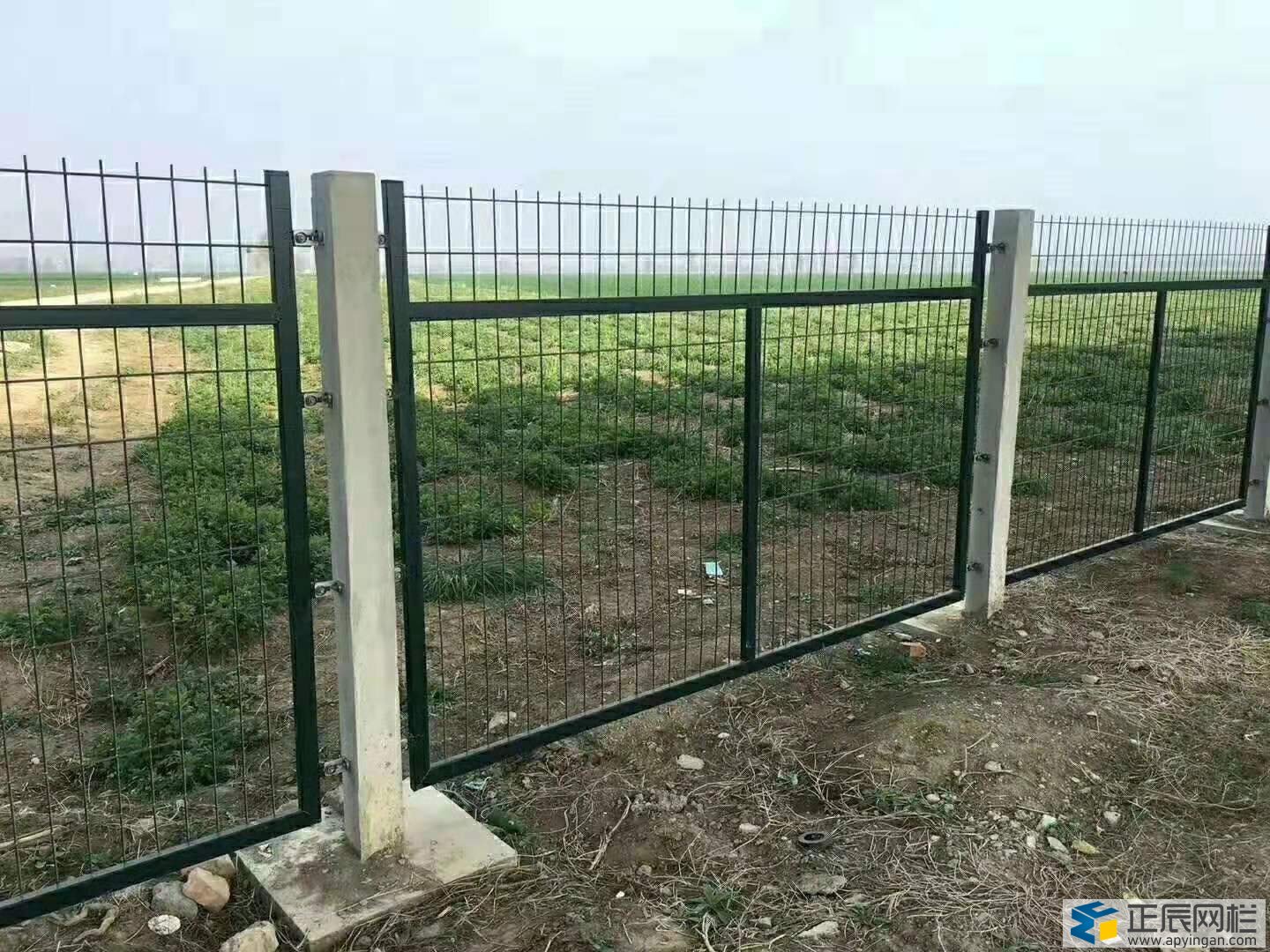 鐵路護欄網多少錢一米